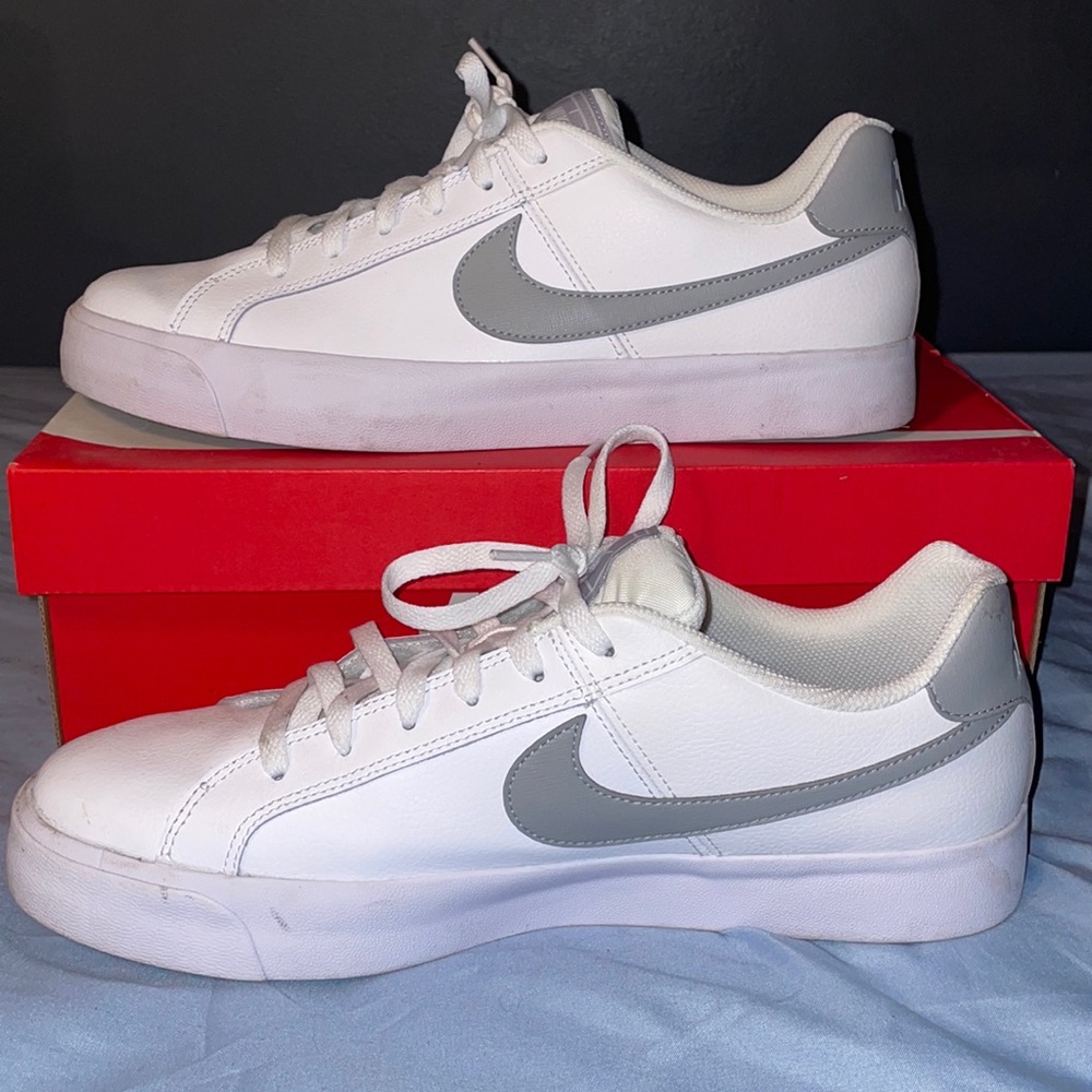 Nike court Royale AC
